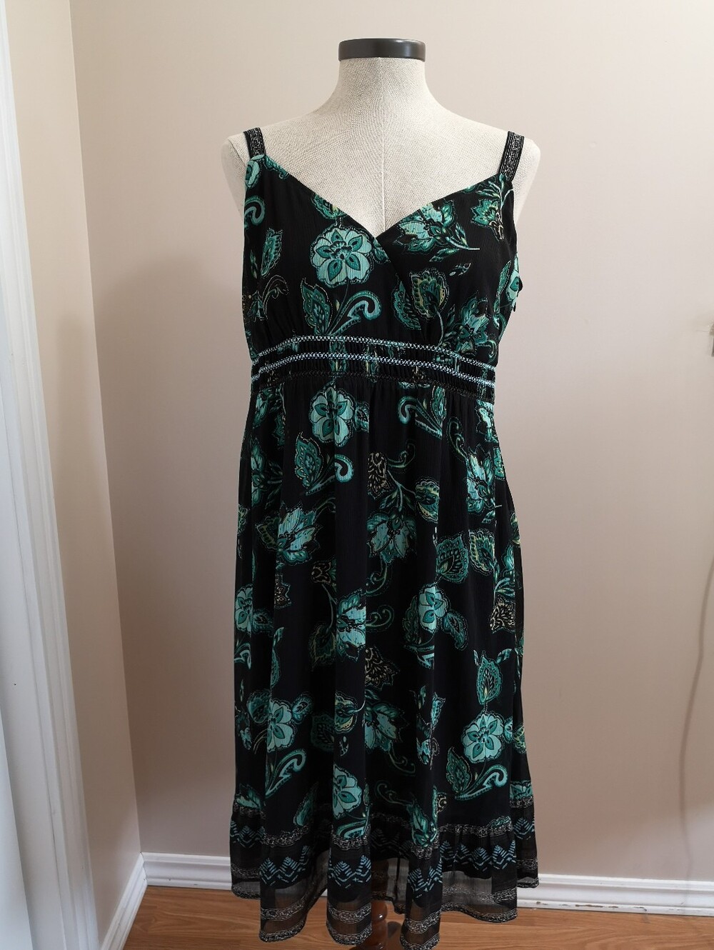 Esprit black & teal floral midi dress — Size 12 smocked waist